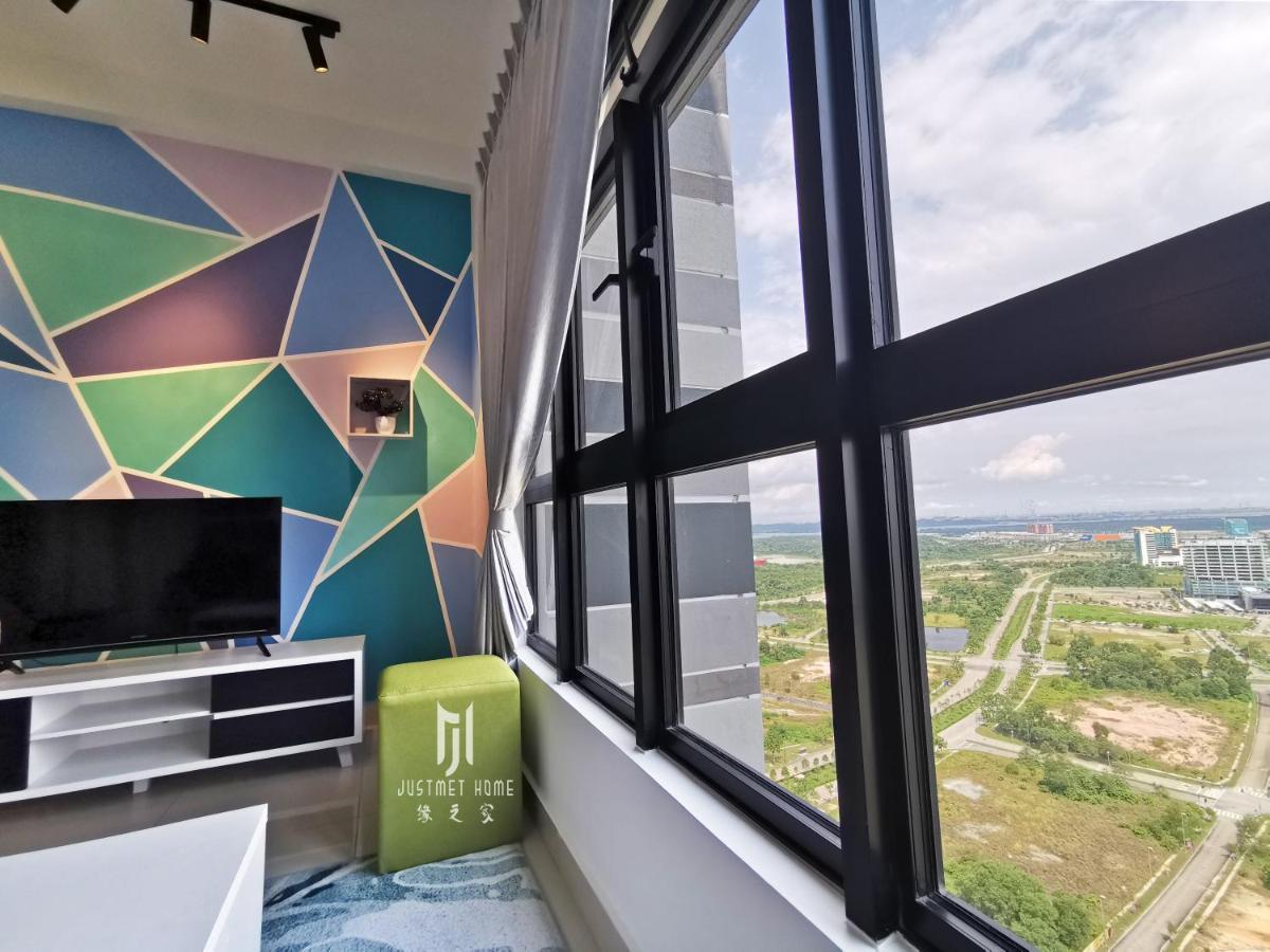 Ferienwohnung Meridin@Medini#3 Nusajaya  Exterior foto