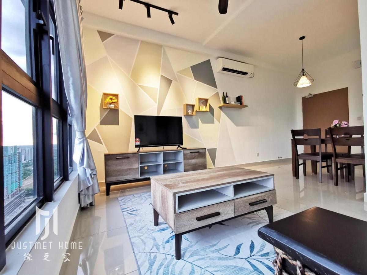 Ferienwohnung Meridin@Medini#3 Nusajaya  Exterior foto